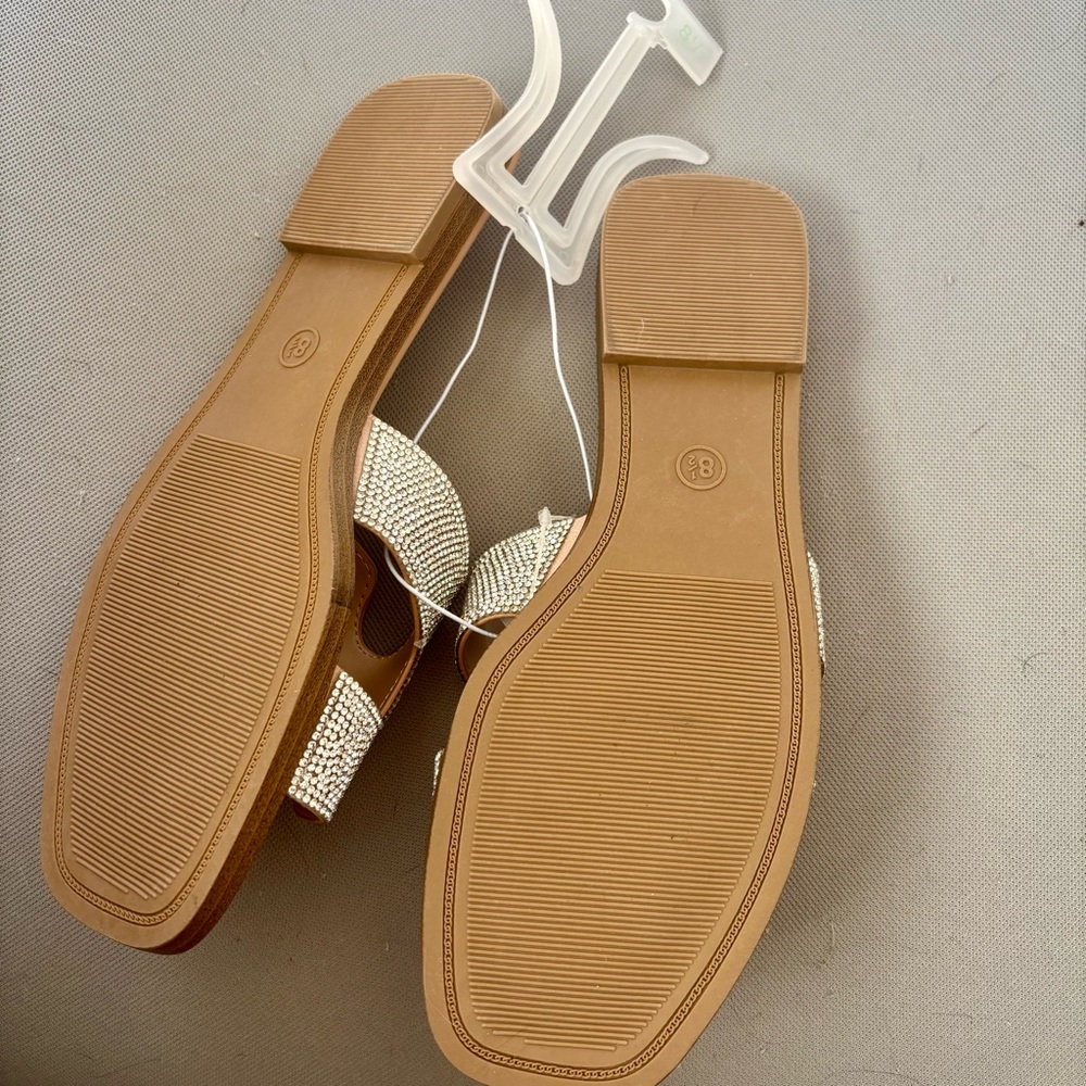 A New Day Nina Rhinestone Flat Sandals, Silver, Open Toe, Slip on, size 8 1/2 - Picture 3 of 6